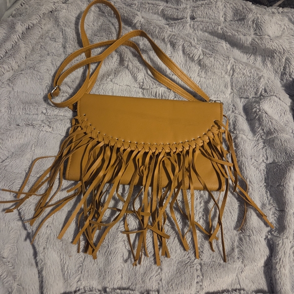 Handbags - 👜Chic Fringe Purse👜